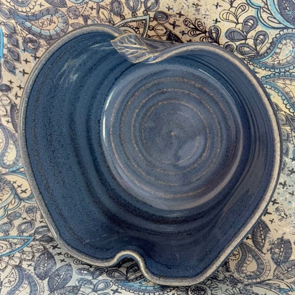 HANDMADE ARTISAN Bowl Blue Apple Ceramic - Picture 2 of 5
